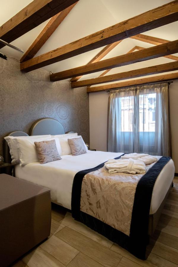 Habitación Doble Pequeña